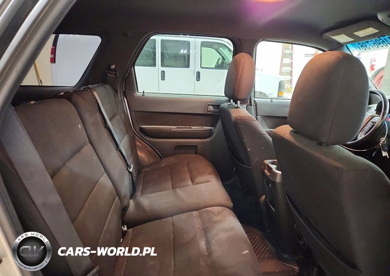 2009 Ford Escape Xlt VIN:1FMCU93709KD07633 - 11