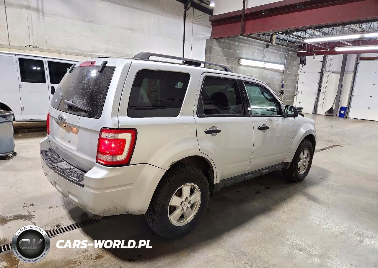 2009 Ford Escape Xlt VIN:1FMCU93709KD07633 - 3