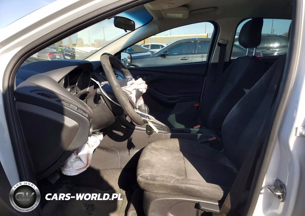 2017 Ford Focus S VIN:1FADP3E22HL348181 - 7