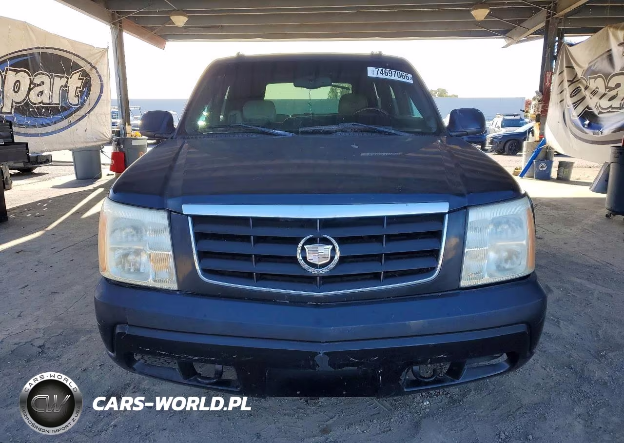 2002 Cadillac Escalade Luxury VIN:1GYEK63N72R138508 - 5
