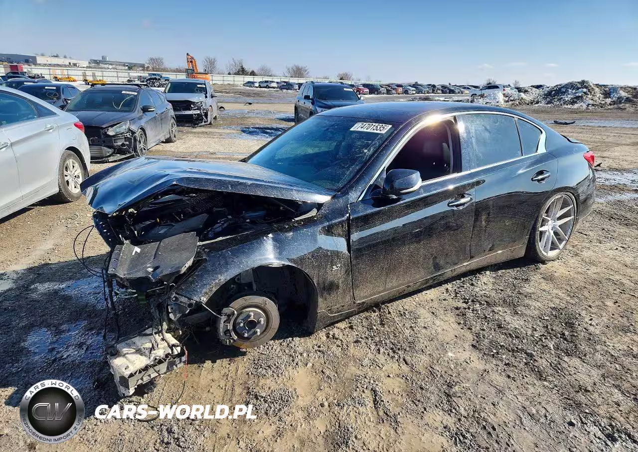 2015 INFINITI Q50 BASE