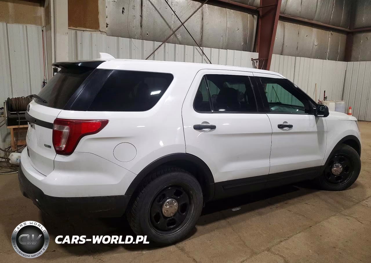 2017 Ford Utility Police Interceptor VIN:1FM5K8AR4HGE26106 - 3