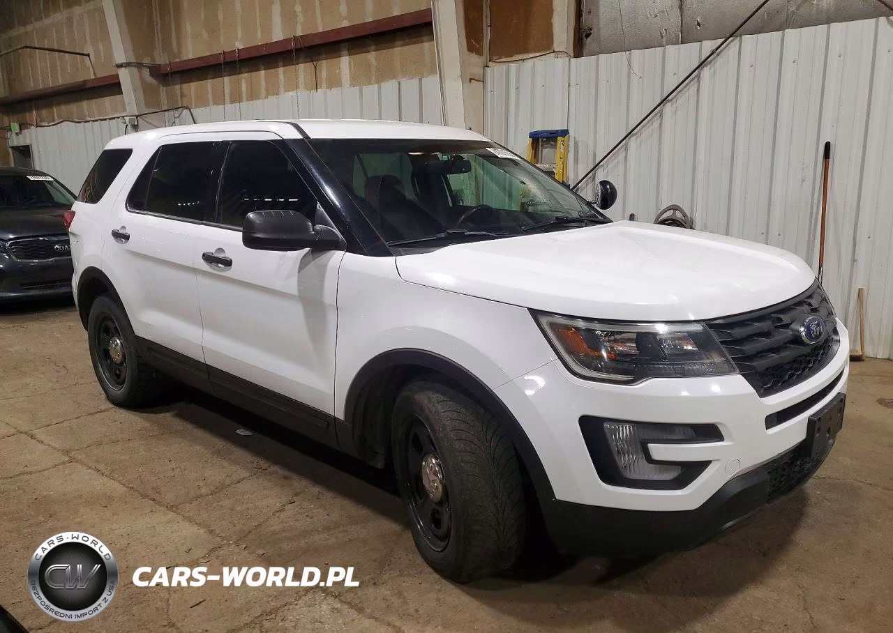 2017 Ford Utility Police Interceptor VIN:1FM5K8AR4HGE26106 - 4
