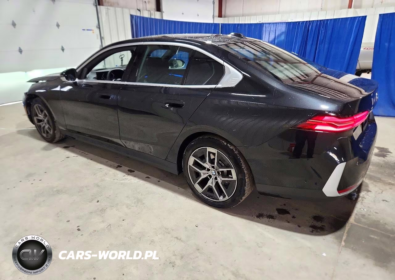 2027 BMW 530 I VIN:WBA43FJ08VCY07511 - 2