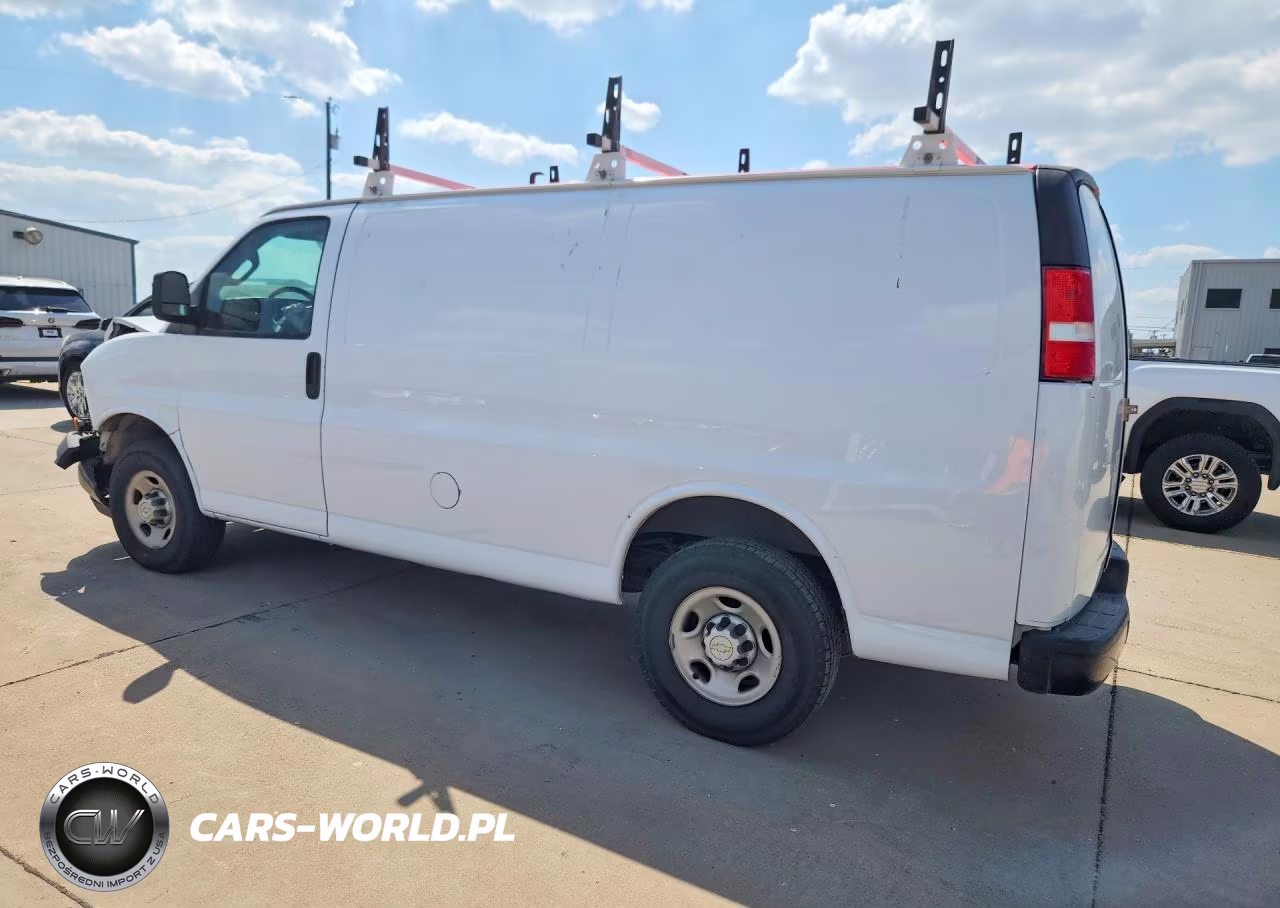 2021 Chevrolet Express G2500 VIN:1GCWGAFP4M1283695 - 2