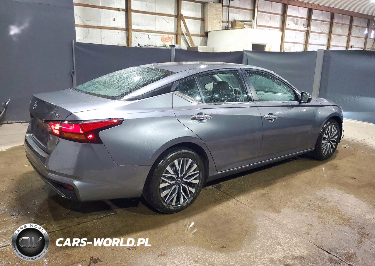 2024 Nissan Altima Sv VIN:1N4BL4DVXRN331414 - 3