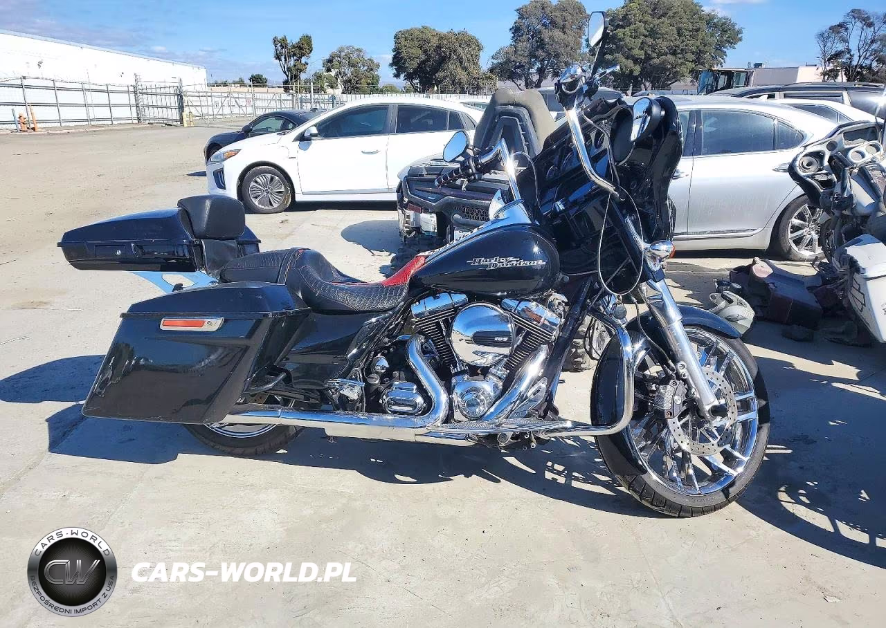 2015 Harley-Davidson Flhxs Street Glide Special