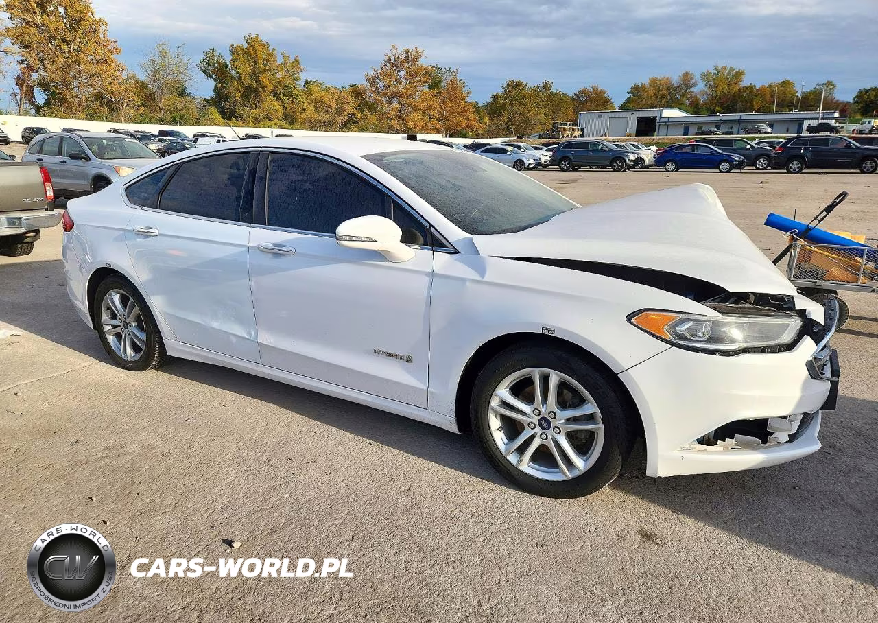 2018 Ford Fusion Se Hybrid VIN:3FA6P0LU7JR172098 - 4