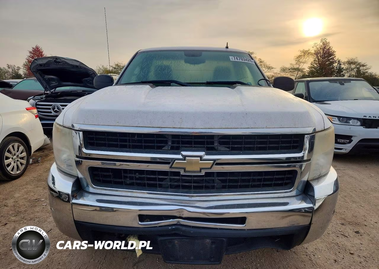 2009 Chevrolet Silverado C2500 Heavy Duty VIN:1GCHC44K39F130460 - 5