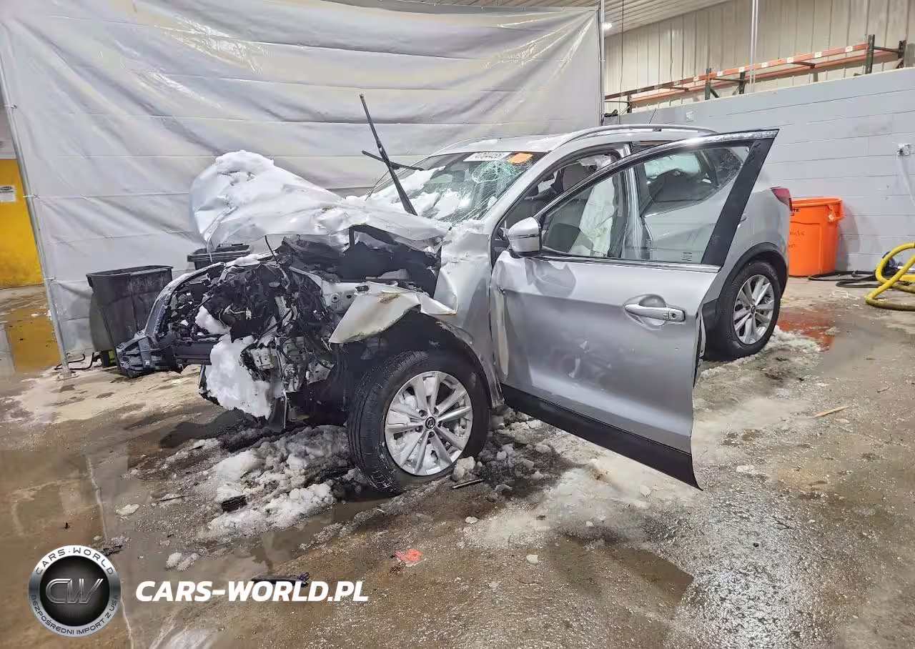 2019 Niss Rogue Sport