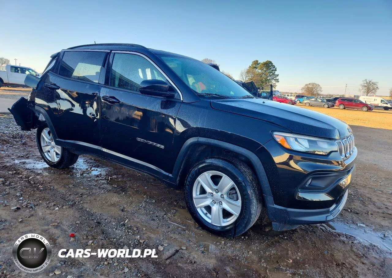 2022 Jeep Compass Latitude VIN:3C4NJDBB0NT120996 - 4