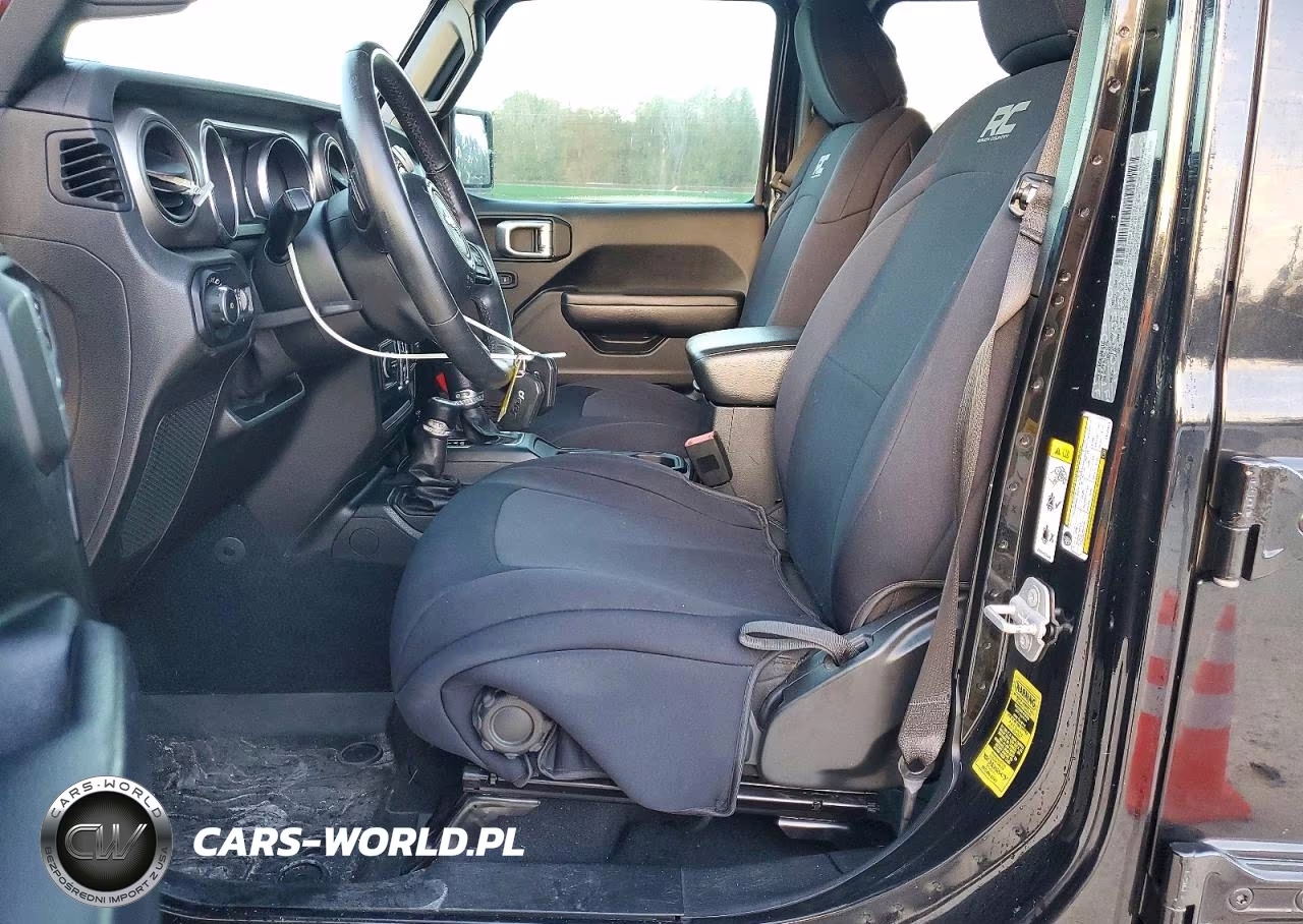 2018 Jeep Wrangler Unlimited Sport VIN:1C4HJXDG9JW320903 - 7