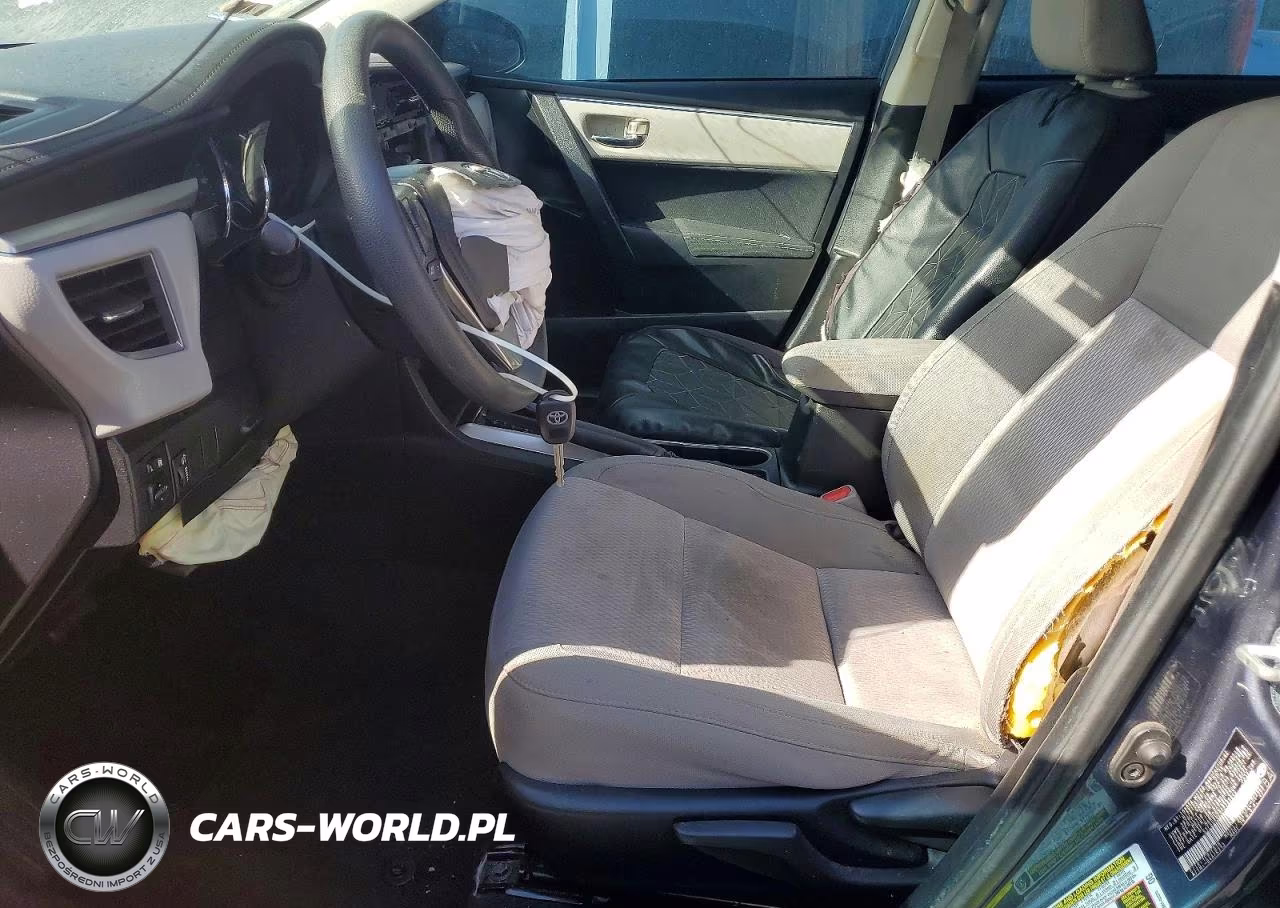 2015 Toyota Corolla L VIN:5YFBURHE9FP280940 - 7
