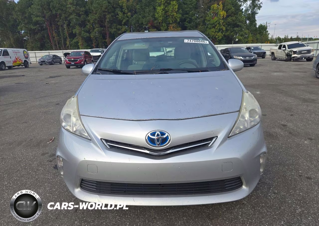 2012 Toyota Prius V Two VIN:JTDZN3EU6C3032850 - 5