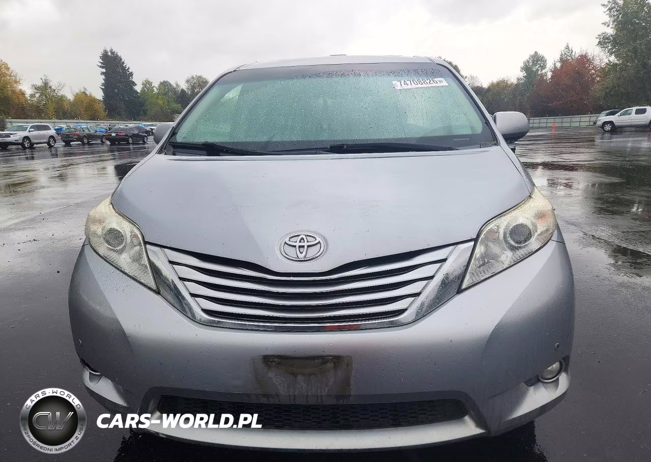 2011 Toyota Sienna Limited 7-Passenger VIN:5TDYK3DCXBS161703 - 5