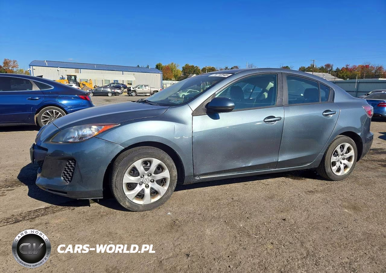 2012 Mazda 3 I
