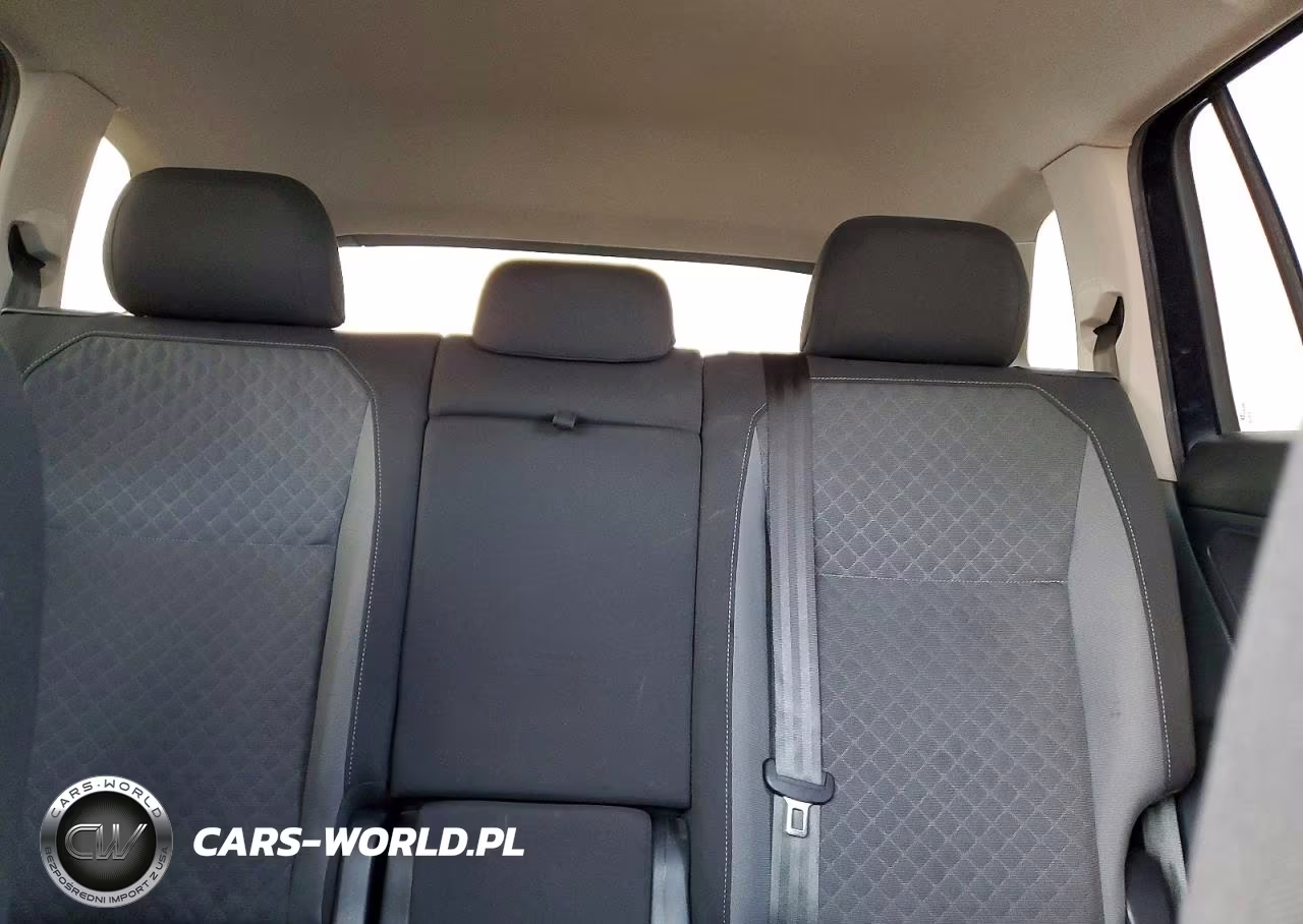 2020 Volkswagen Tiguan S VIN:3VV1B7AX0LM176908 - 10