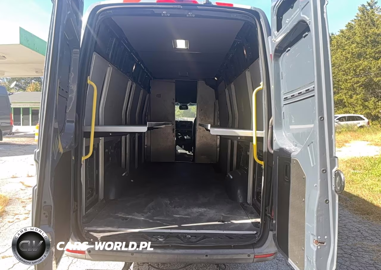 2019 Mercedes-Benz Sprinter 2500-3500 VIN:WD4PF1CD1KT012201 - 6