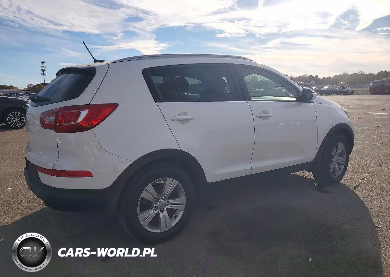 2013 Kia Sportage Lx VIN:KNDPB3A27D7397147 - 3