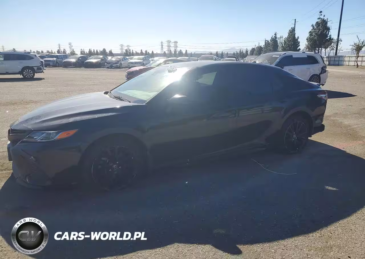 2020 Toyota Camry Se