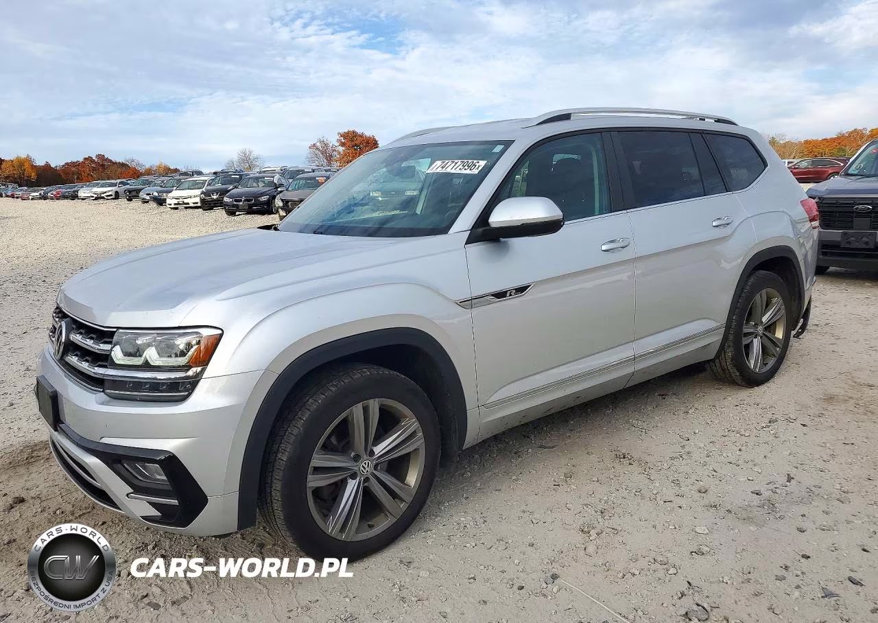 2018 Volkswagen Atlas Se VIN:1V2PR2CA6JC544893 - 1