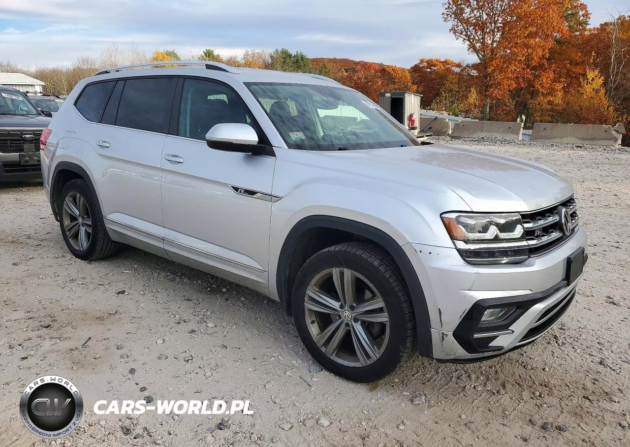 2018 Volkswagen Atlas Se VIN:1V2PR2CA6JC544893 - 4