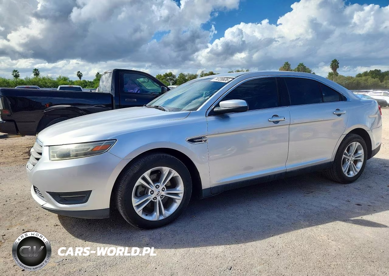 2013 Ford Taurus Sel