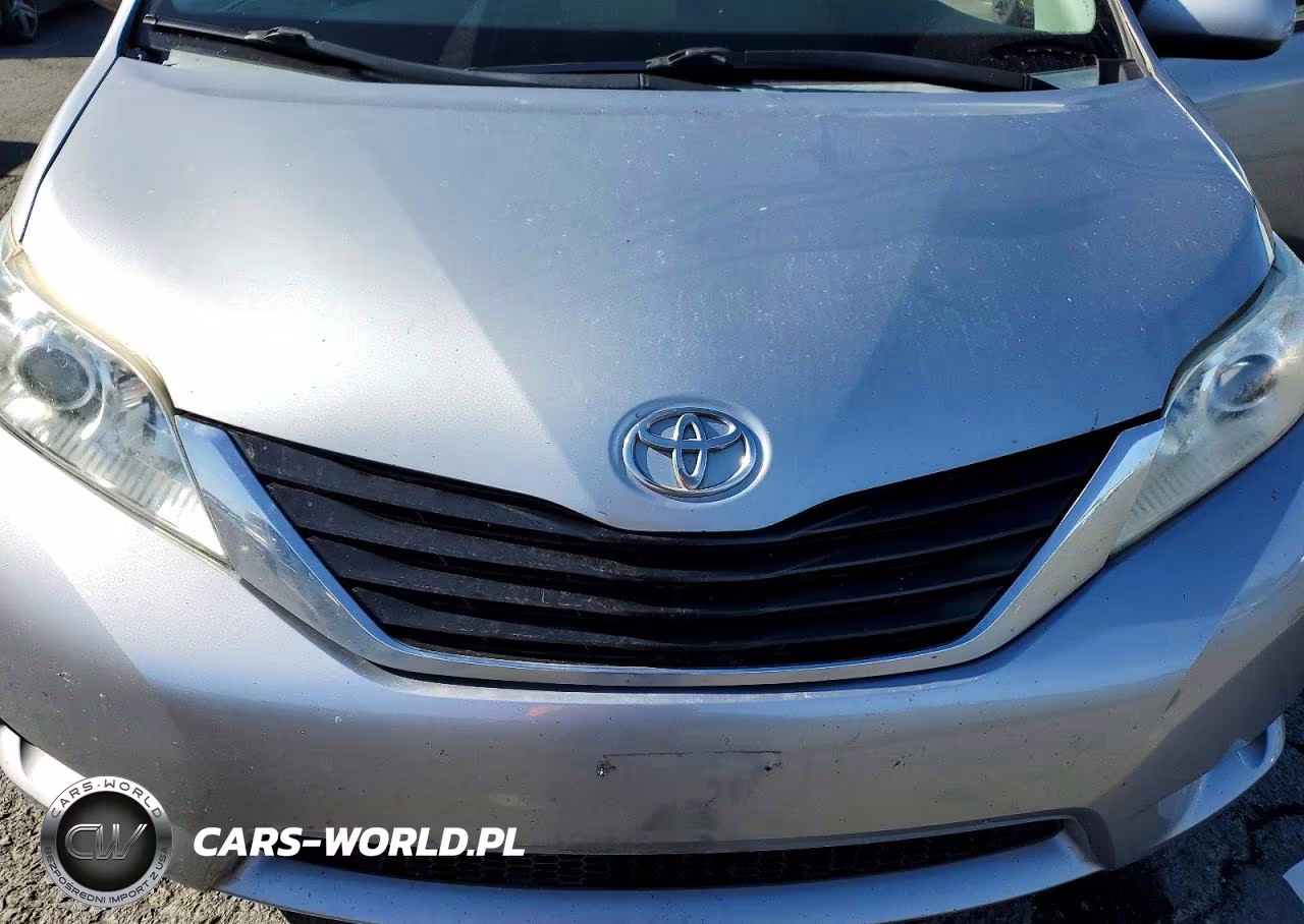 2014 Toyota Sienna Le VIN:5TDKK3DC2ES455378 - 12