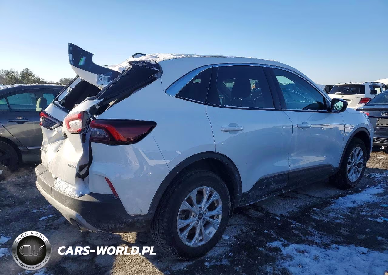 2023 Ford Escape Active VIN:1FMCU9GN6PUA65814 - 3