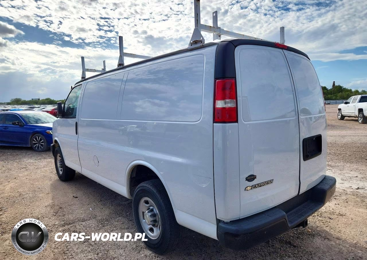 2021 Chevrolet Express G2500 VIN:1GCWGAFP4M1177134 - 2