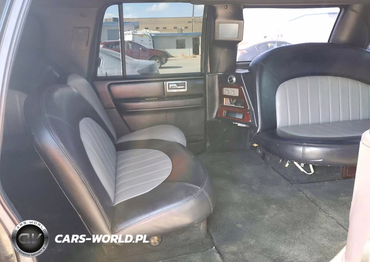2007 Lincoln Navigator L VIN:5L1FL27567LJ21080 - 11