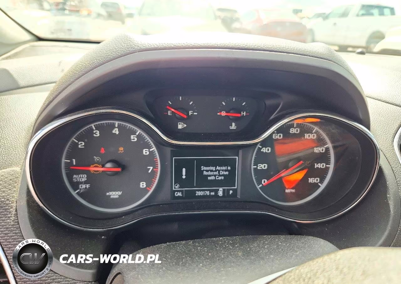 2019 Chevrolet Cruze VIN:1G1BJ5SM9K7105318 - 9