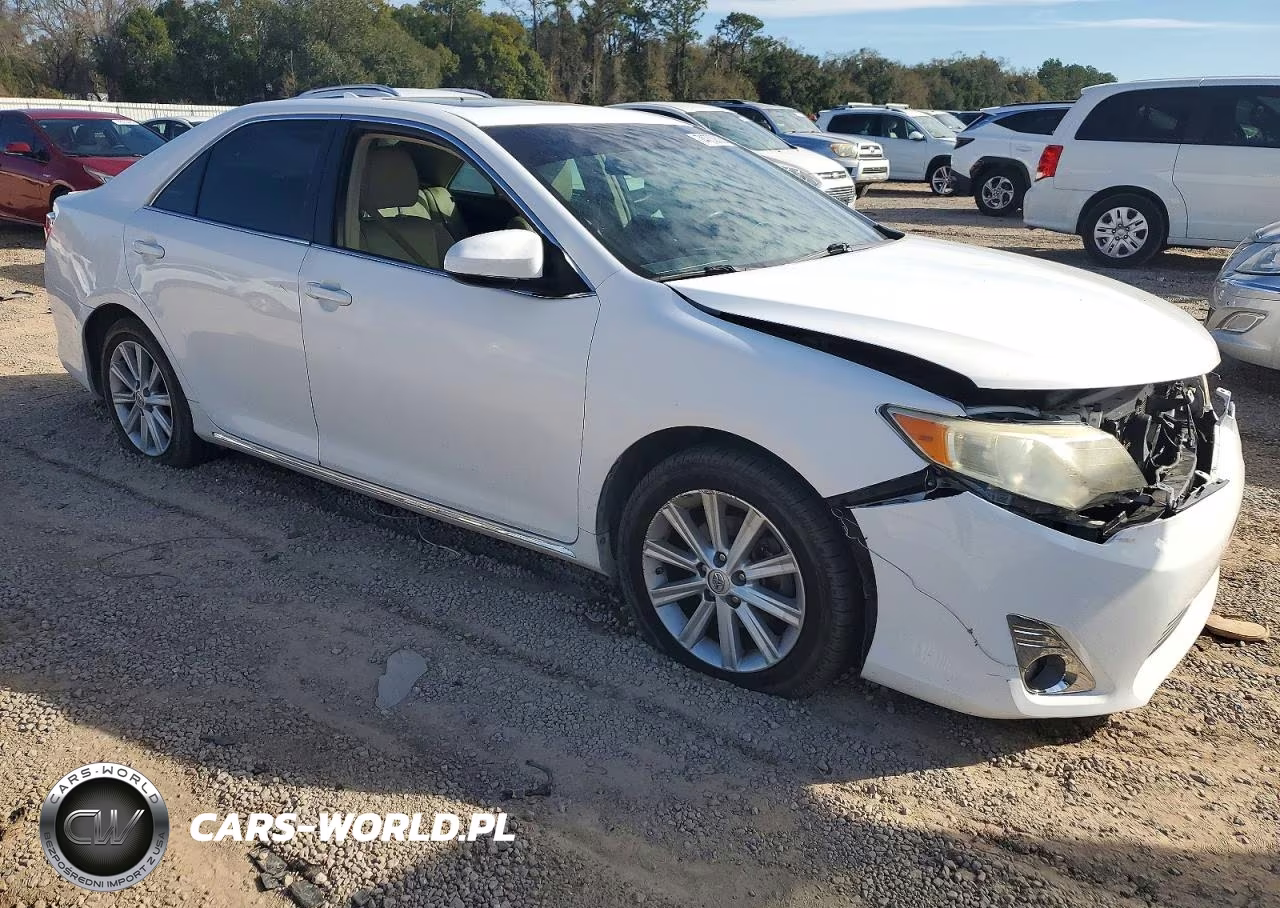2014 Toyota Camry Se VIN:4T1BK1FK9EU549225 - 4
