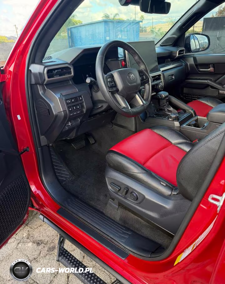 2025 Toyota Tacoma Hybrid Trd Off Road VIN:3TYLC5LN2ST039105 - 12