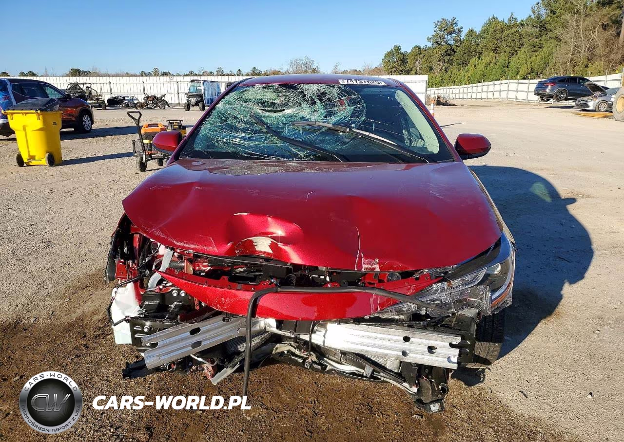 2026 Toyota Corolla Le VIN:5YFB4MDE9TP384719 - 5