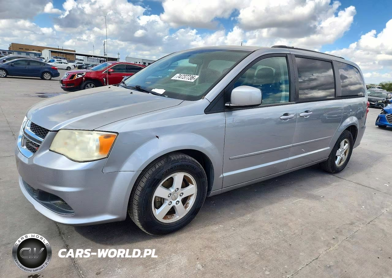 2013 Dodge Grand Caravan Sxt – zdjęcie 1 z 13
