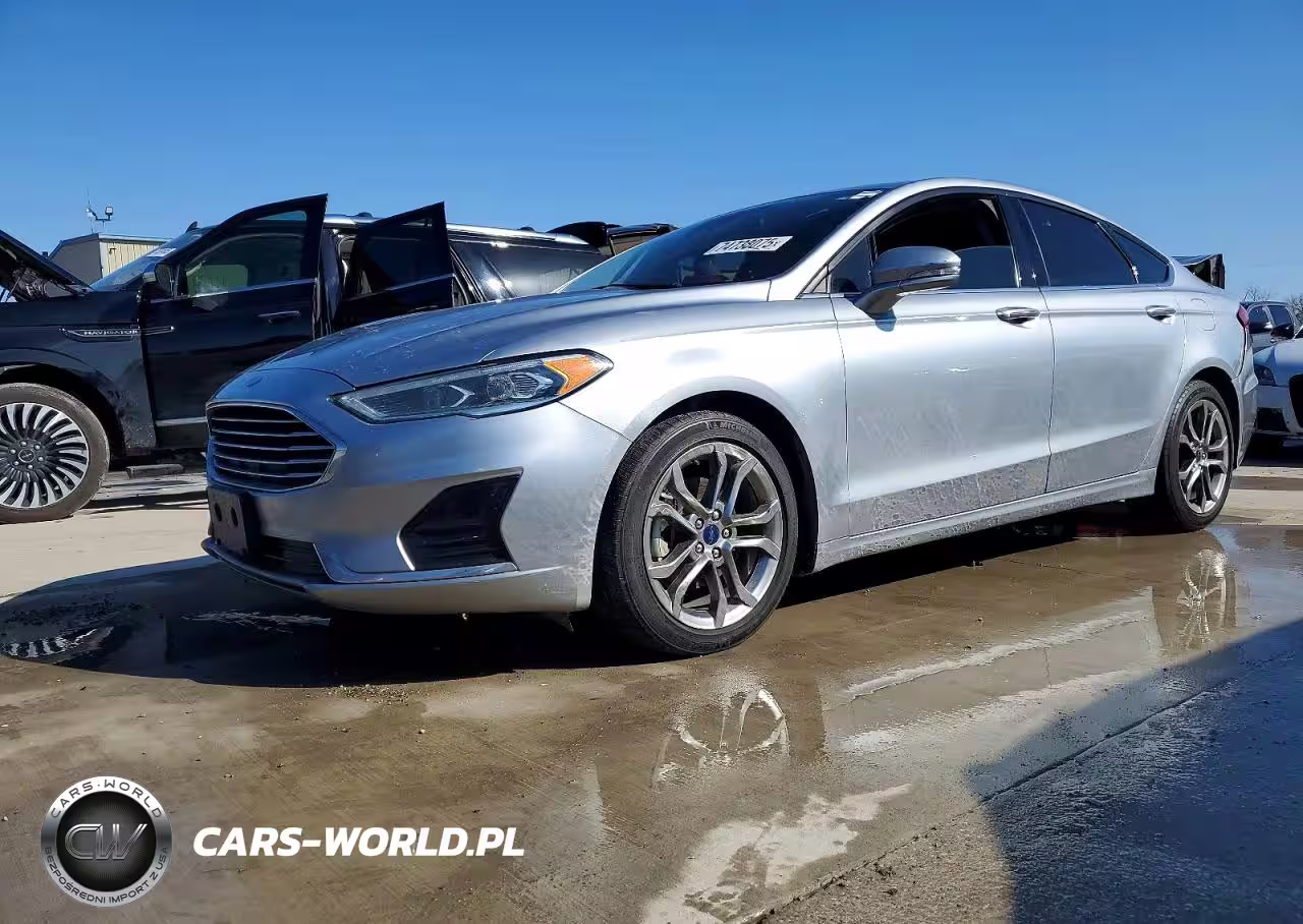 2020 Ford Fusion Sel