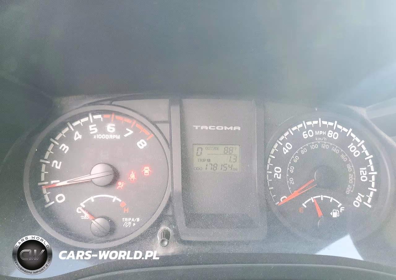2016 Toyota Tacoma Sr VIN:5TFRX5GN1GX058721 - 9