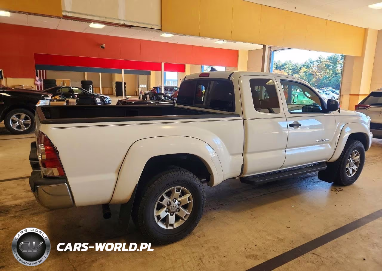 2012 Toyota Tacoma V6 VIN:5TFUU4EN7CX039746 - 3