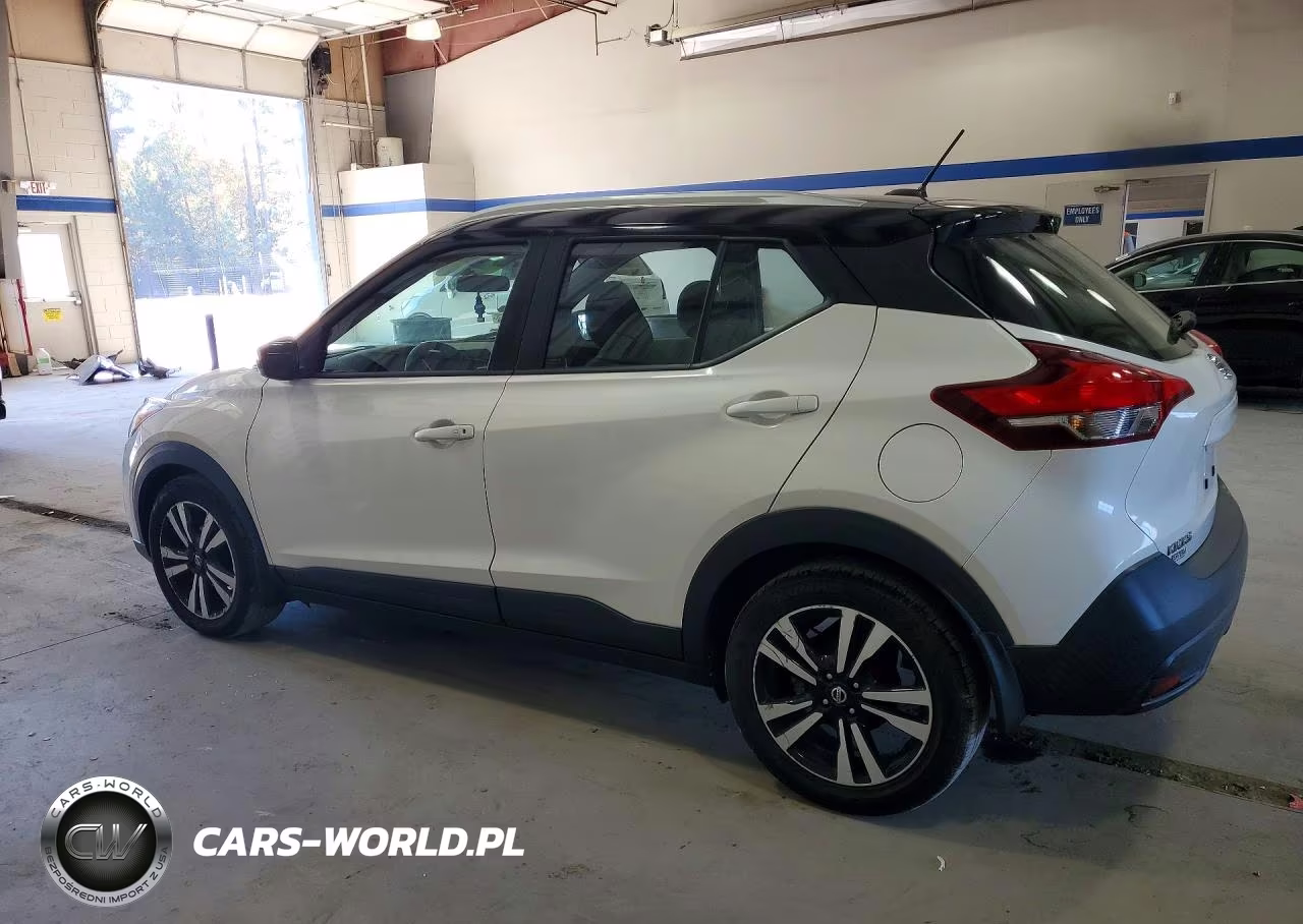 2019 Nissan Kicks Sv VIN:3N1CP5CU4KL563159 - 2