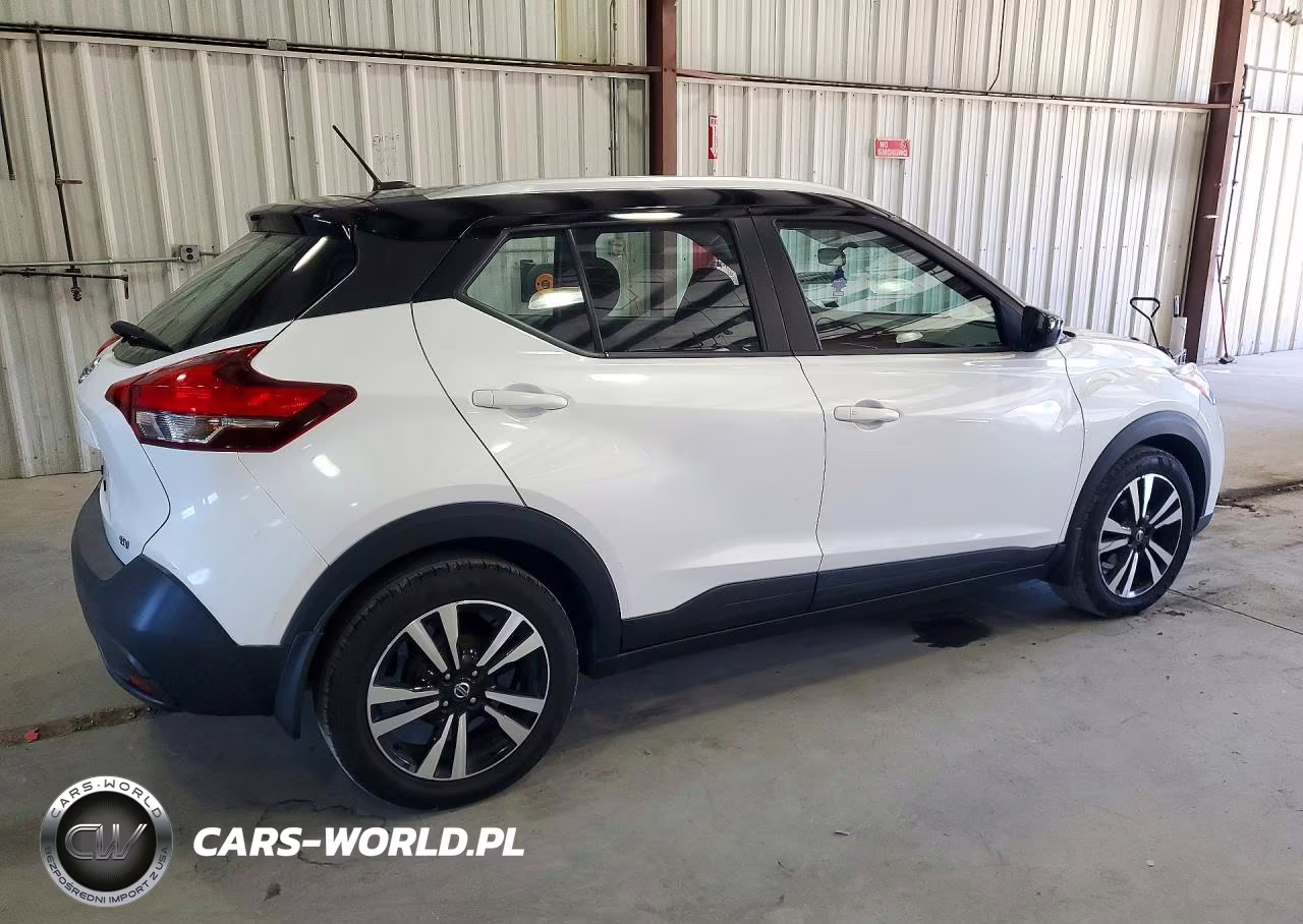 2019 Nissan Kicks Sv VIN:3N1CP5CU4KL563159 - 3