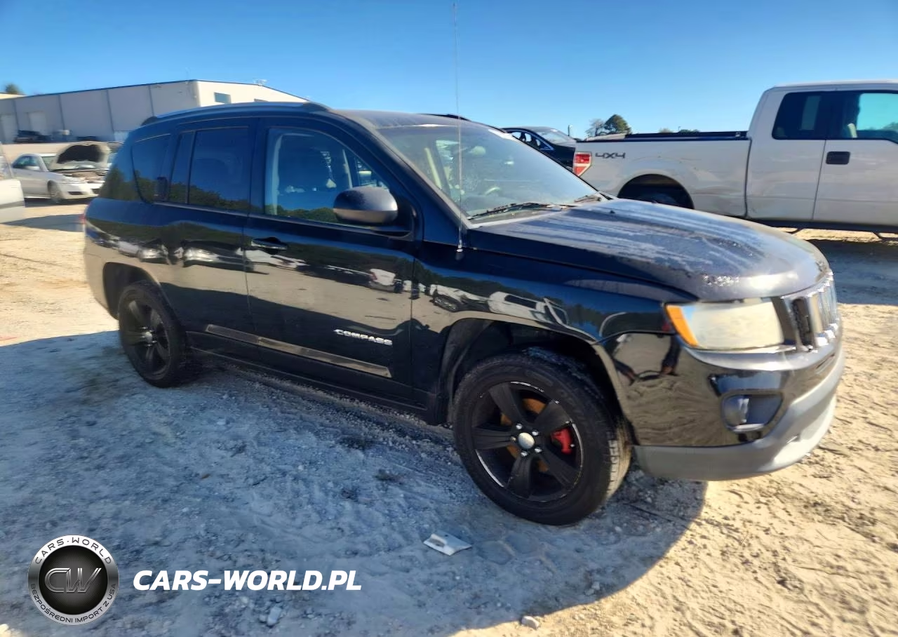 2011 Jeep Compass Sport VIN:1J4NT1FA3BD190059 - 4