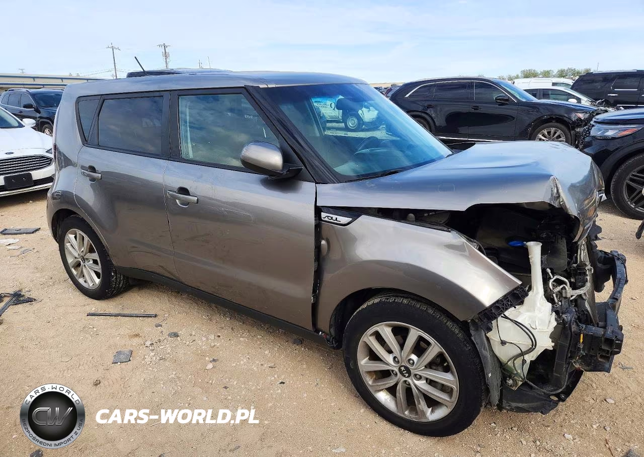 2018 Kia Soul + VIN:KNDJP3A59J7560281 - 4