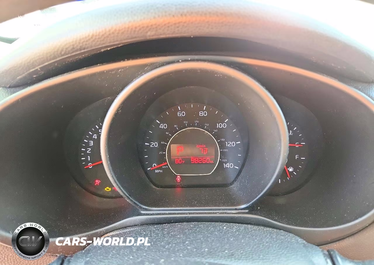 2018 Kia Soul + VIN:KNDJP3A59J7560281 - 9