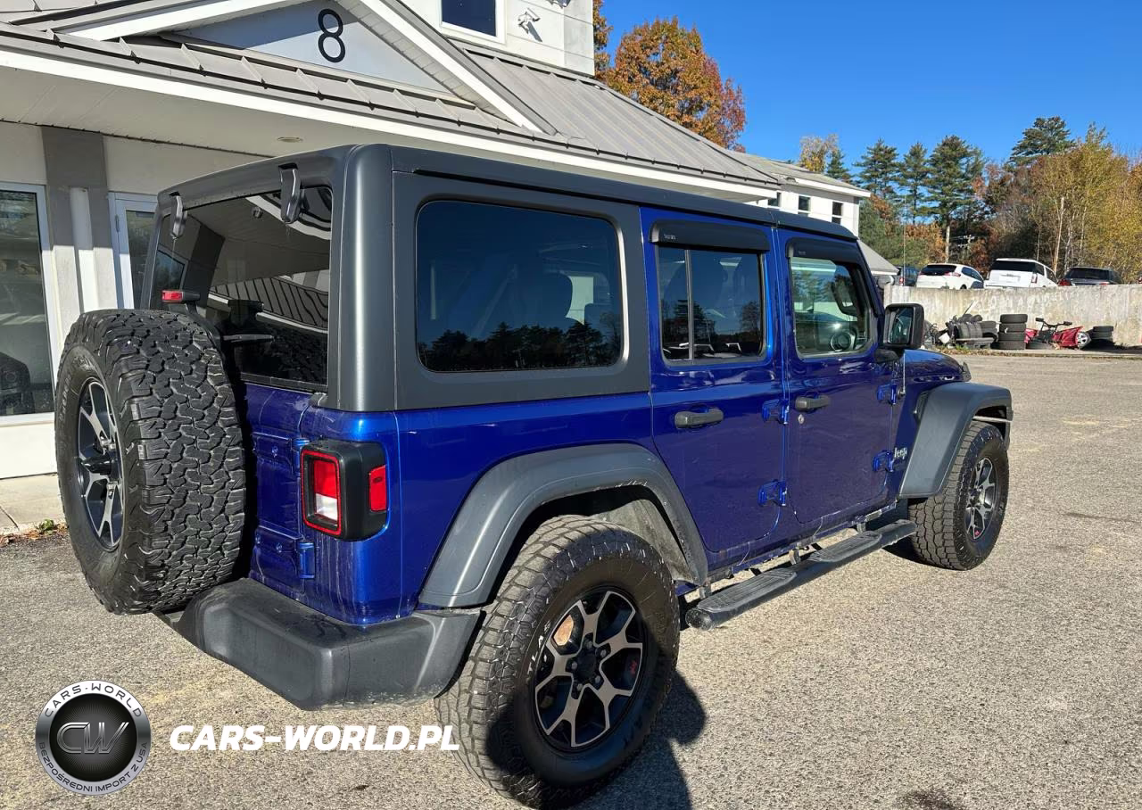2019 Jeep Wrangler Unlimited Sport VIN:1C4HJXDG1KW597059 - 4