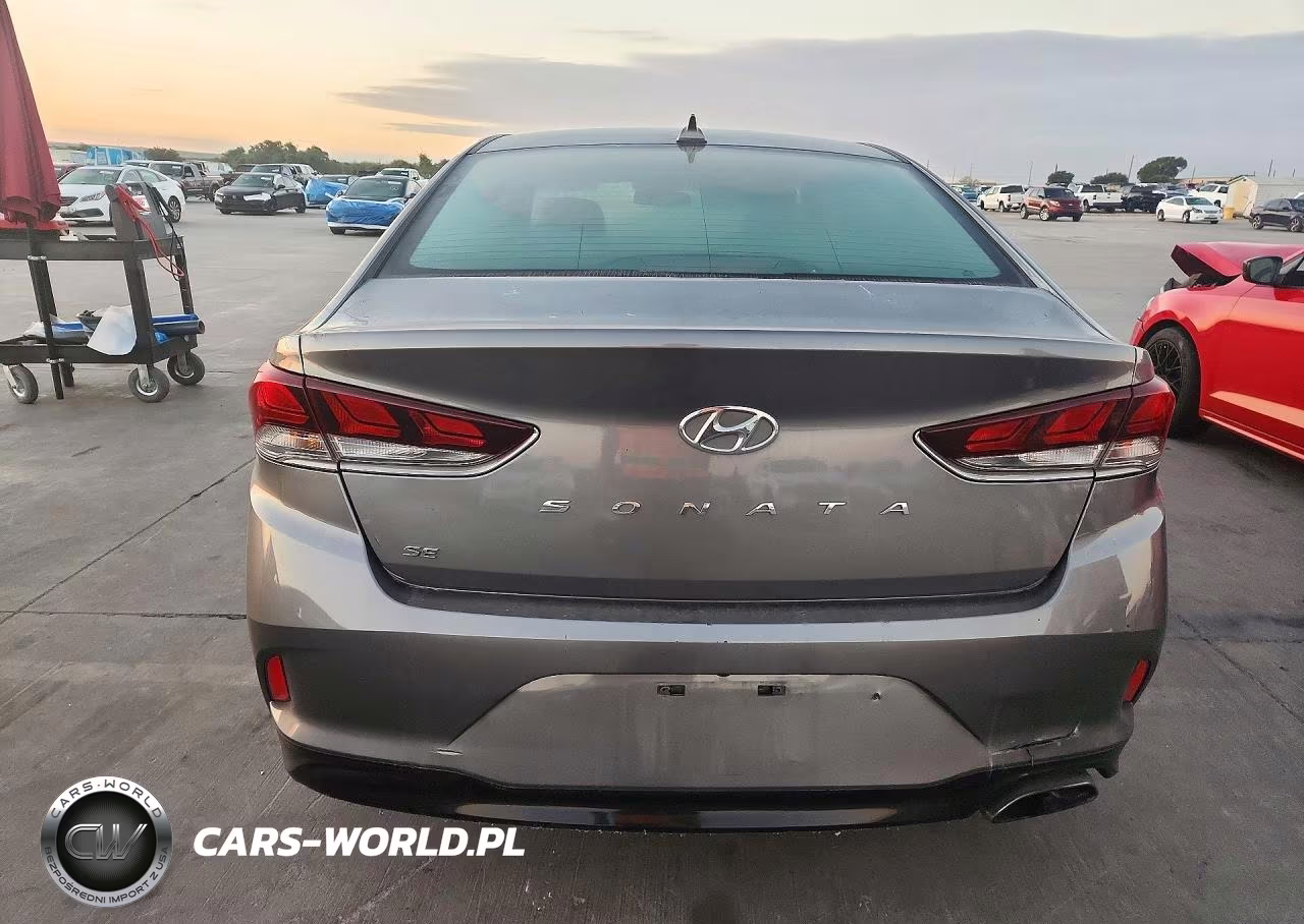2018 Hyundai Sonata Se VIN:5NPE24AF6JH660218 - 6