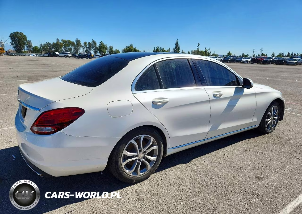 2015 Mercedes-Benz C-Class VIN:55SWF4JB6FU065055 - 3