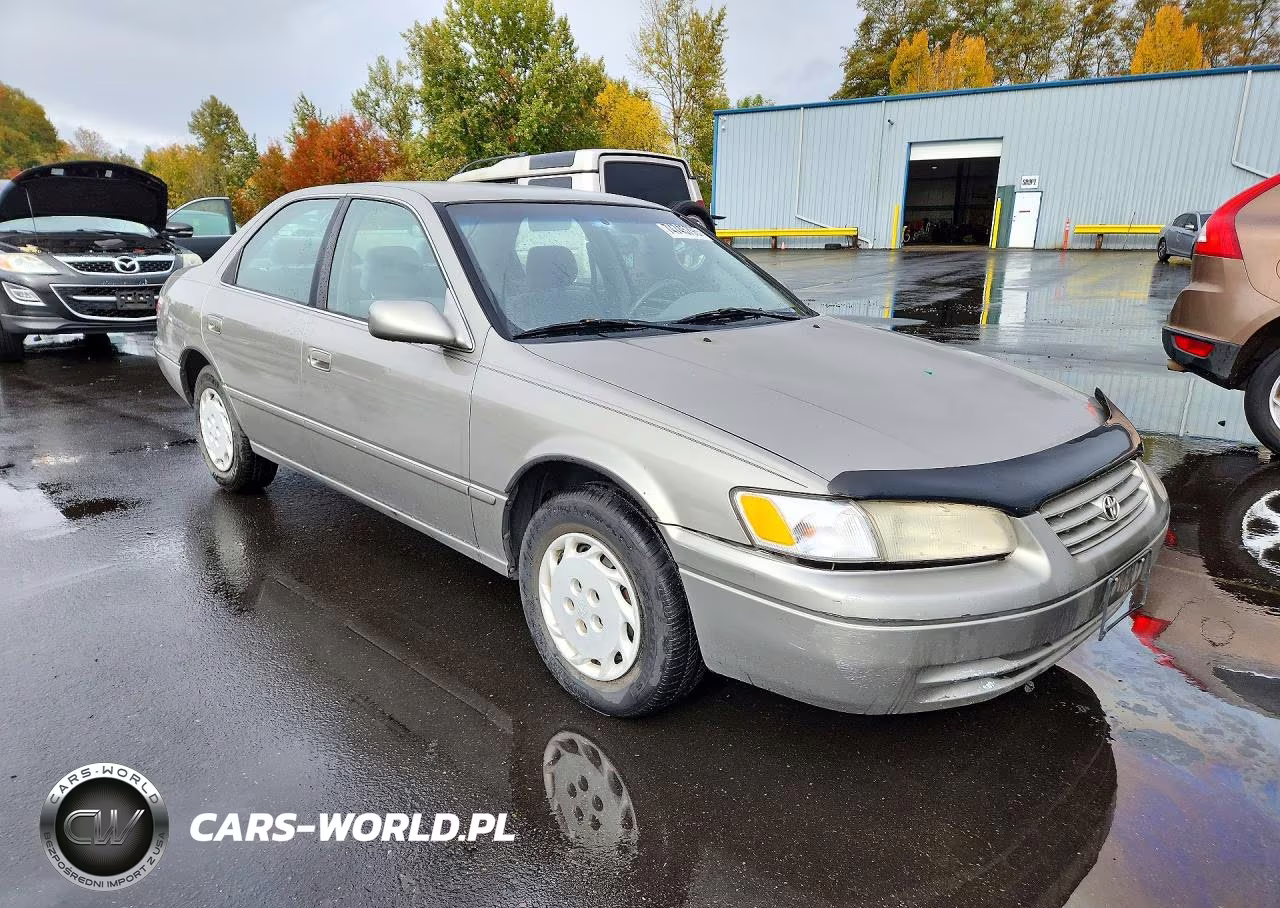 1997 Toyota Camry Le VIN:JT2BG22K6V0022387 - 4