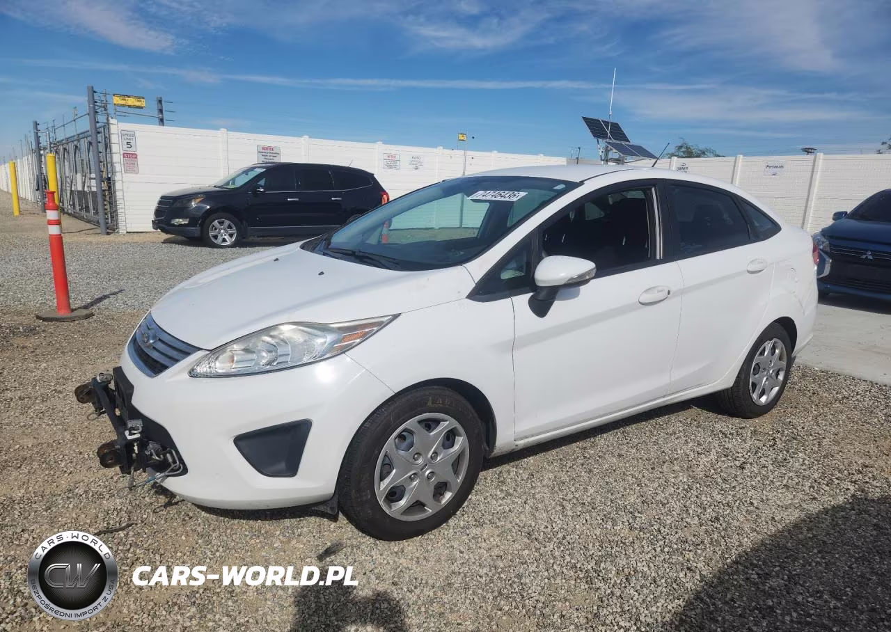 2013 Ford Fiesta Se VIN:3FADP4BJ5DM194950 - 1
