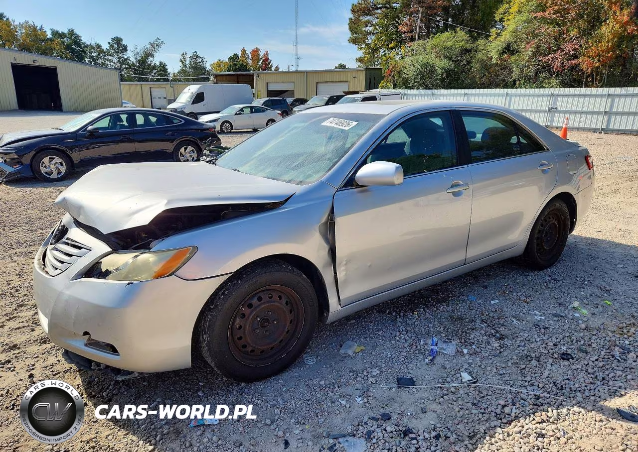 2009 Toyota Camry Le – zdjęcie 1 z 12